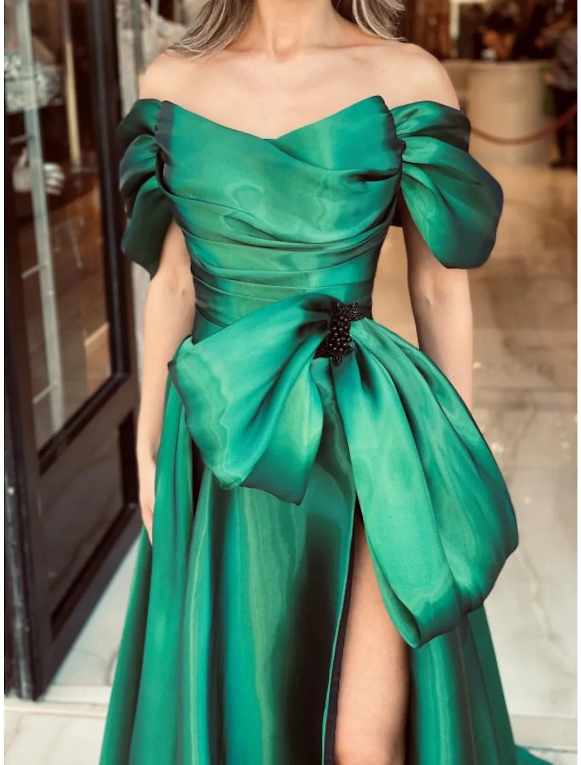 A-Line Evening Gown Party Dress Sparkle & Shine Dress Formal Wedding Reception Chapel Train Short Sleeve Off Shoulder Satin with Bow(s) Ruched Beading