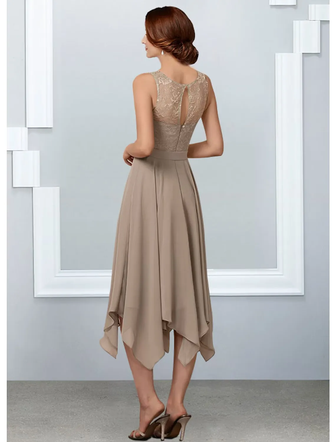 A-Line Mother of the Bride Dress Elegant Chiffon Lace Half Sleeve with Pleats