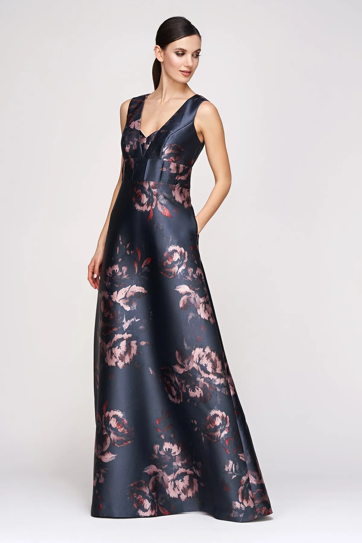 Elegant Alexandra Evening Gown - Stunning Formal Dress for Special Occasions