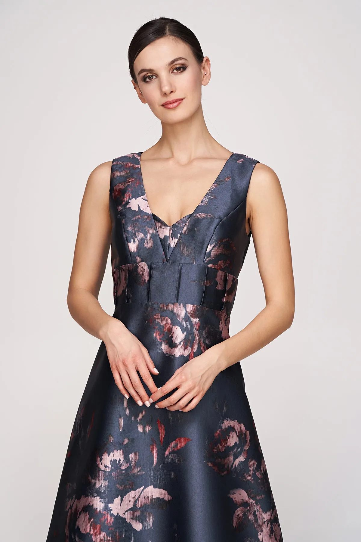 Elegant Alexandra Evening Gown - Stunning Formal Dress for Special Occasions