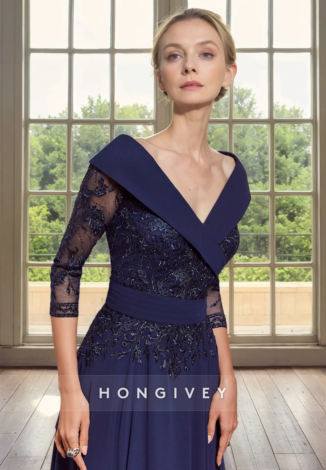 Classic V-Neck 3/4 Sleeves Lace Applique Mother of the Bride Dress