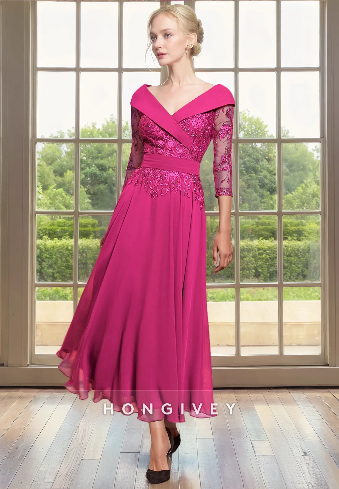 Classic V-Neck 3/4 Sleeves Lace Applique Mother of the Bride Dress