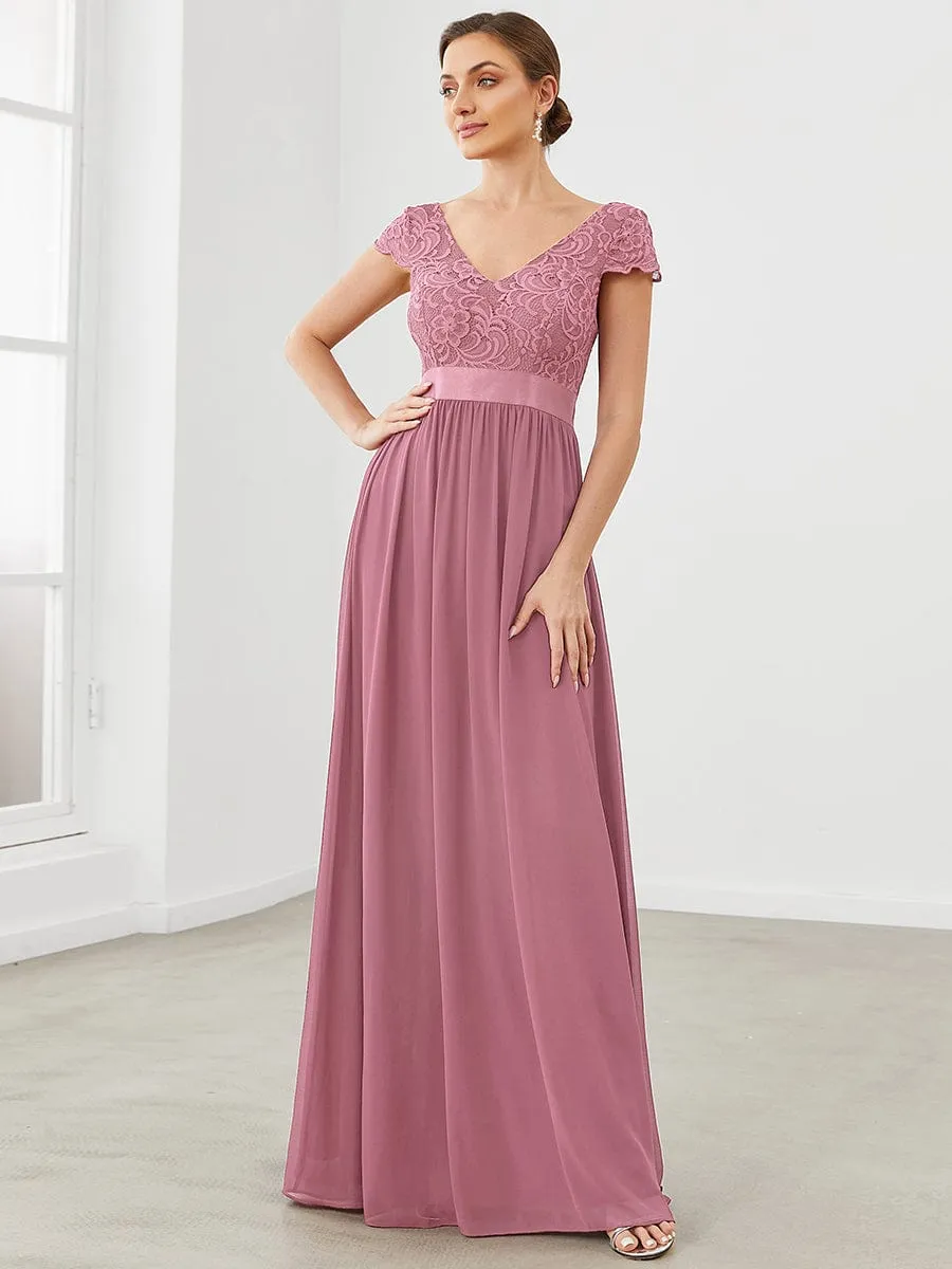 Elegant Lace V-Neck Short Sleeves Chiffon Mother of the Bride Dress