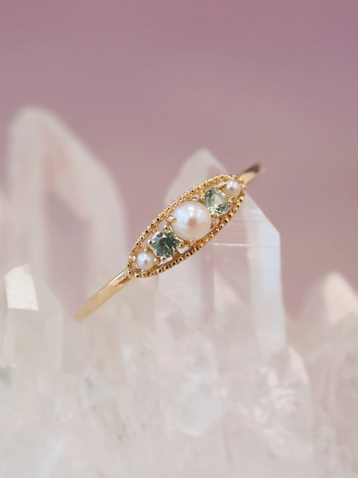 Green Sapphire & Pearl 14K Gold Ring - Victoria