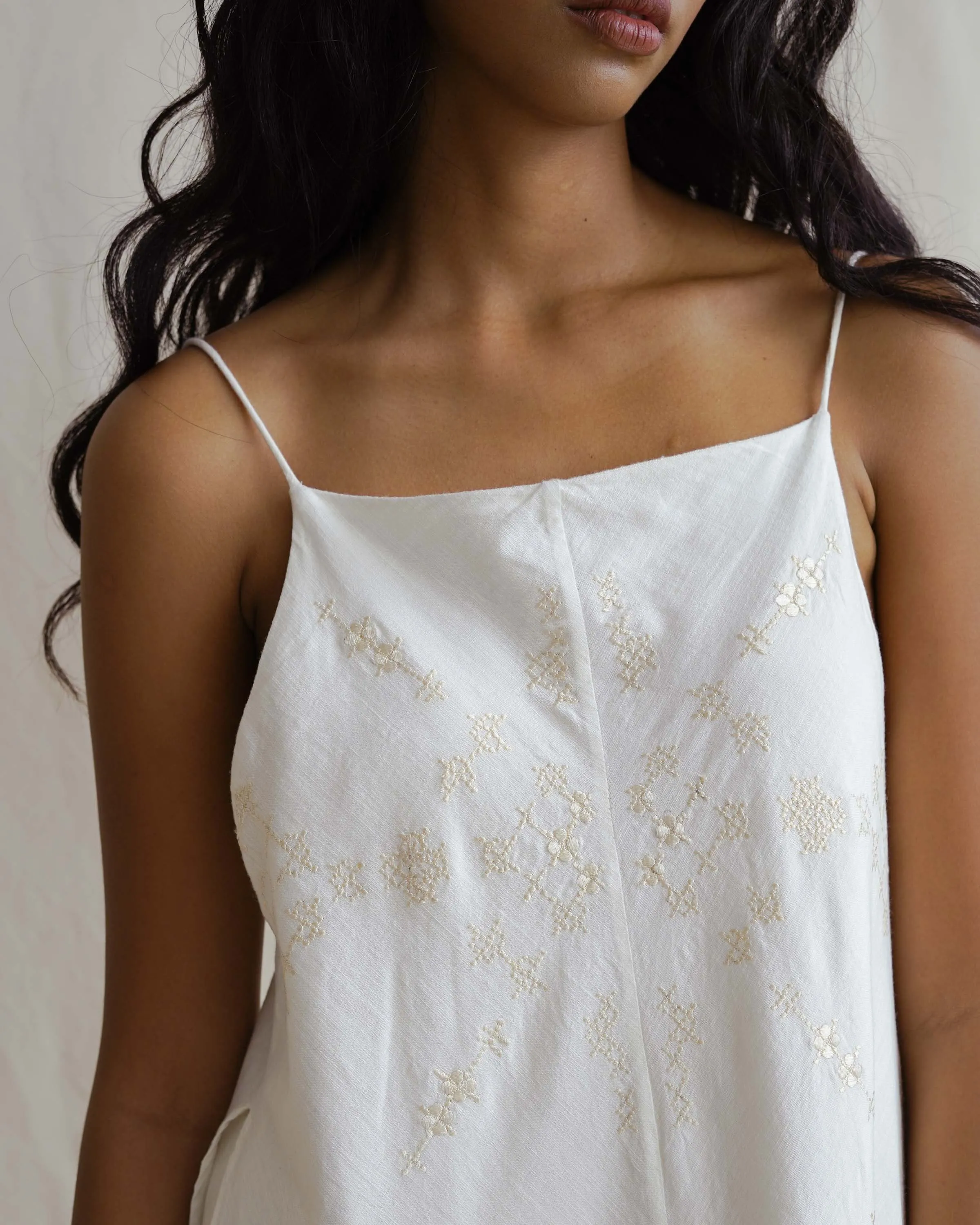 KAPAS - Embroidered Goddess Dress