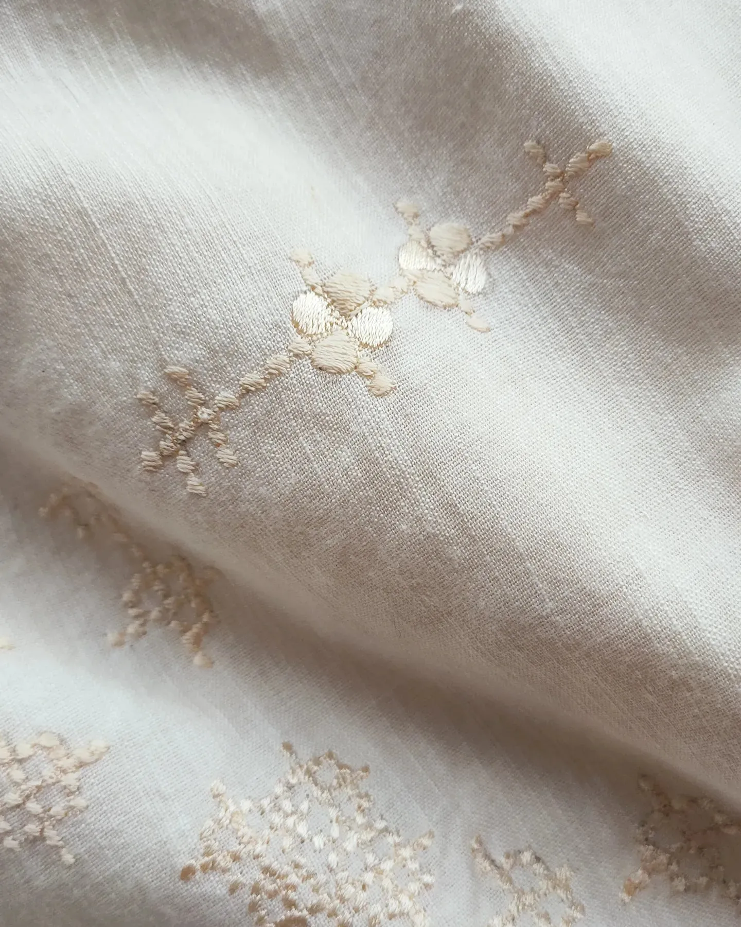 KAPAS - Embroidered Goddess Dress