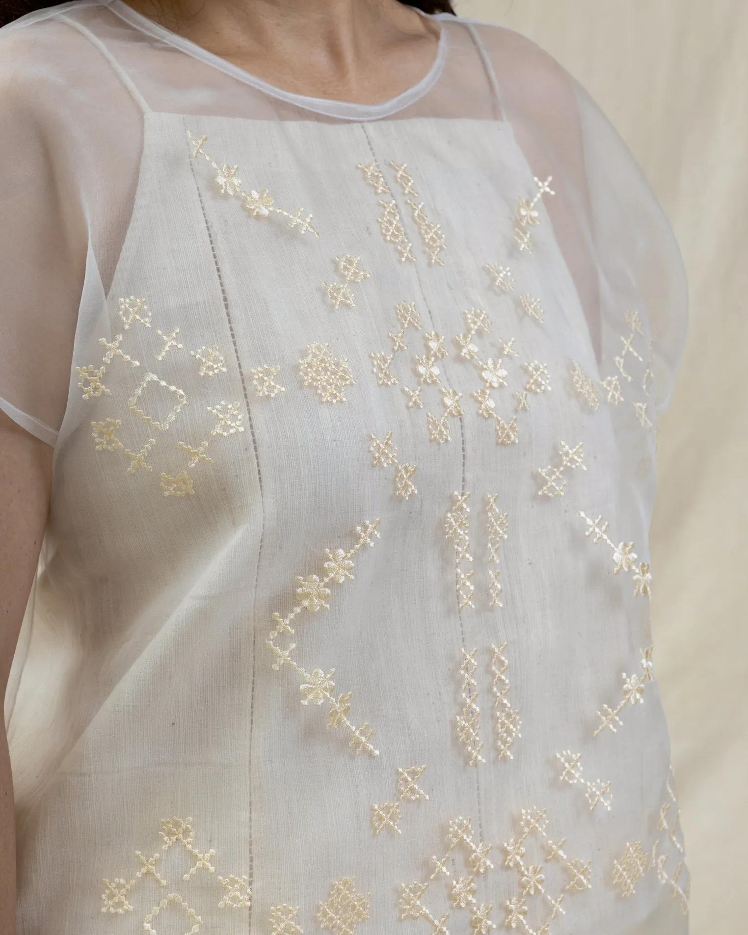 KAPAS - Organza Crop Tee