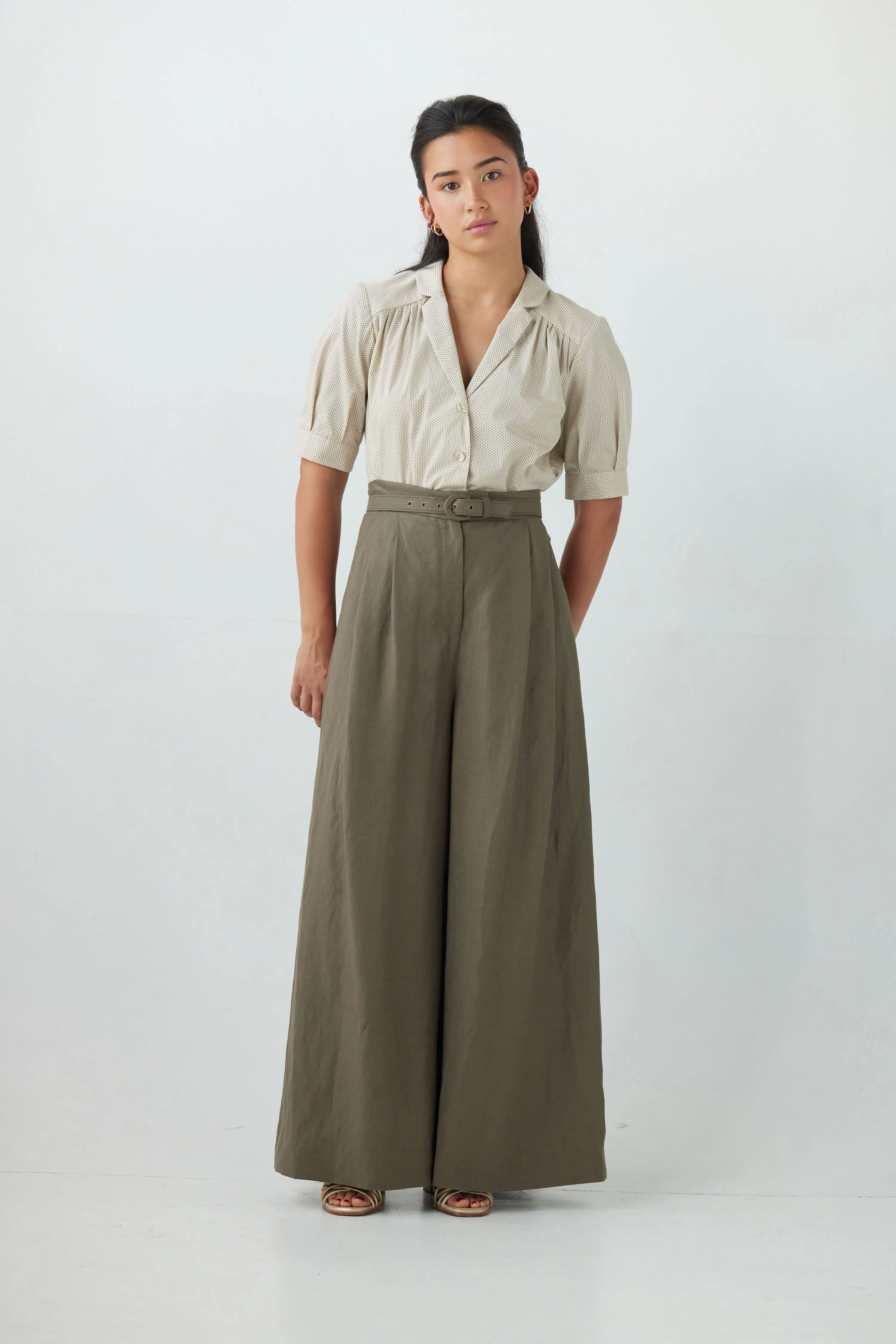 Katherine Blouse in Cream Microdot Cotton