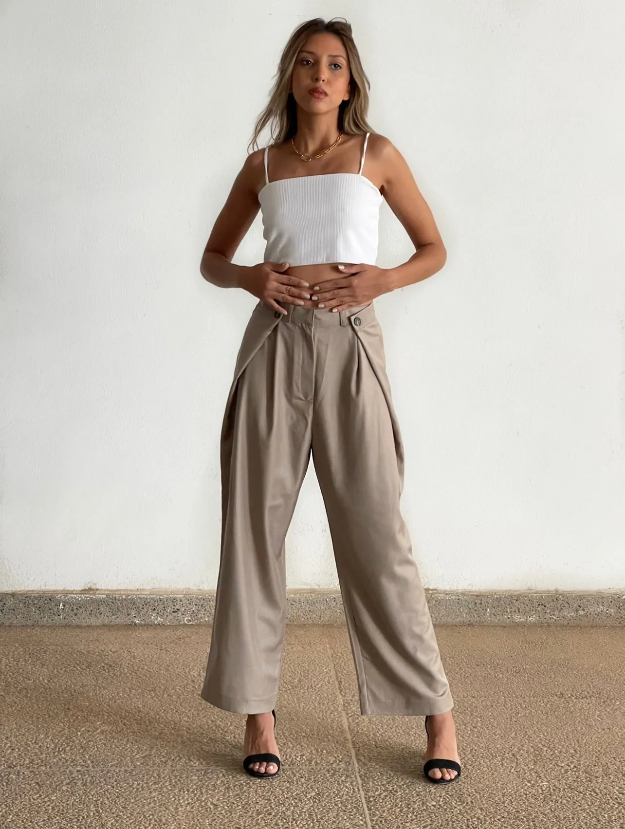 MAISON BEIGE PANTALON AJUSTABLE "BEIGE"