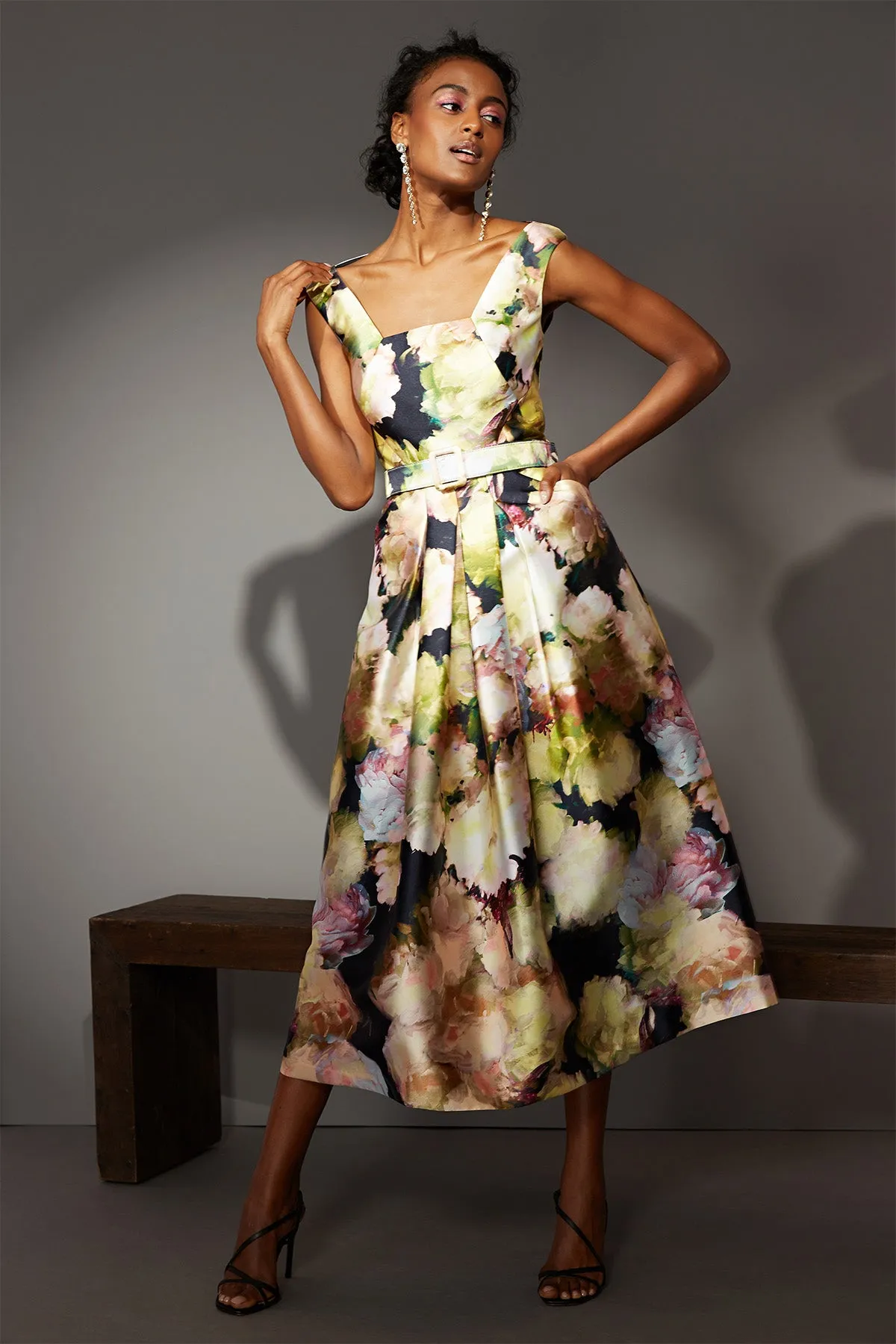 Stylish Perry Tea-Length Dress